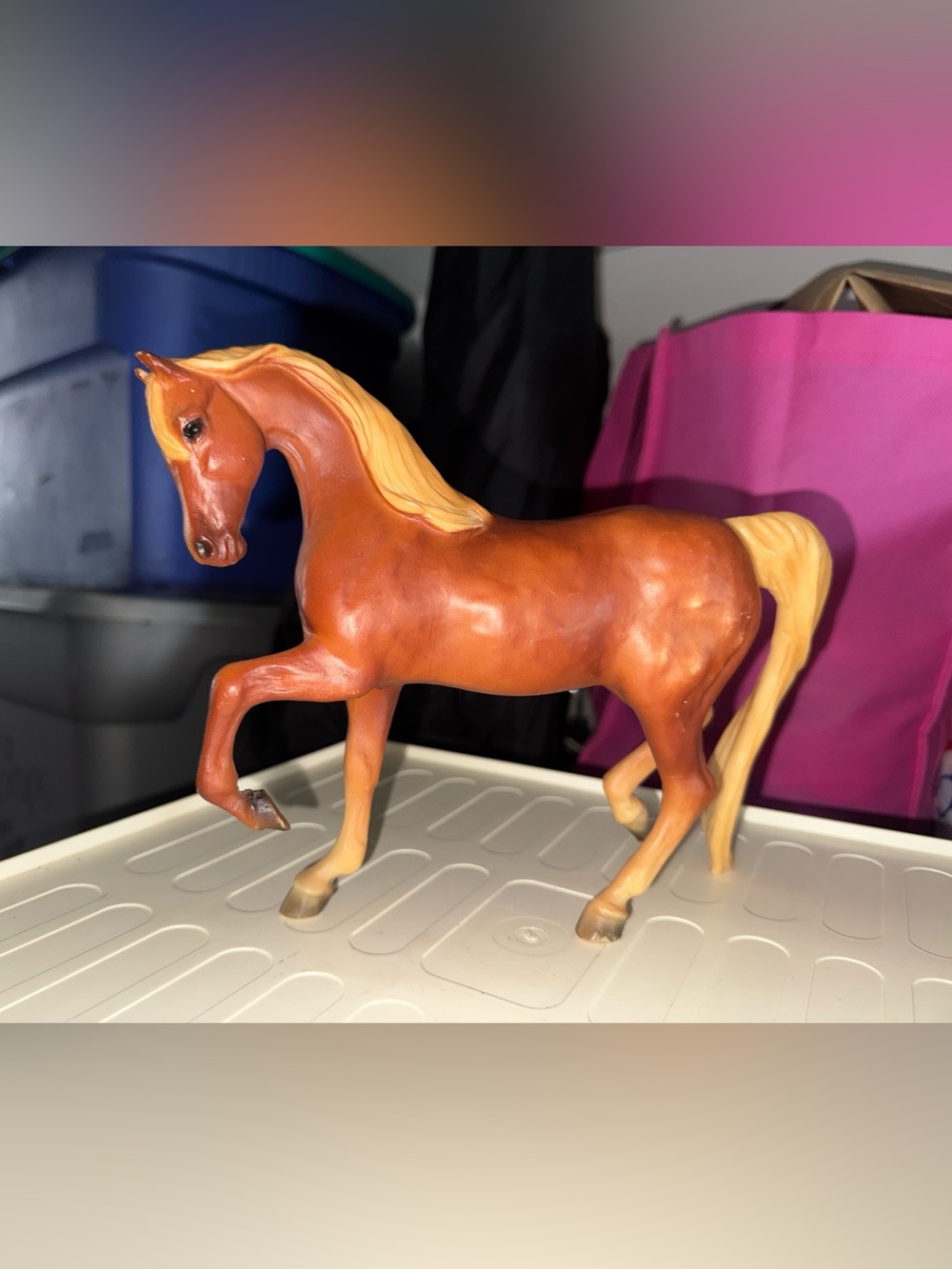 Vintage brown Breyer Horse